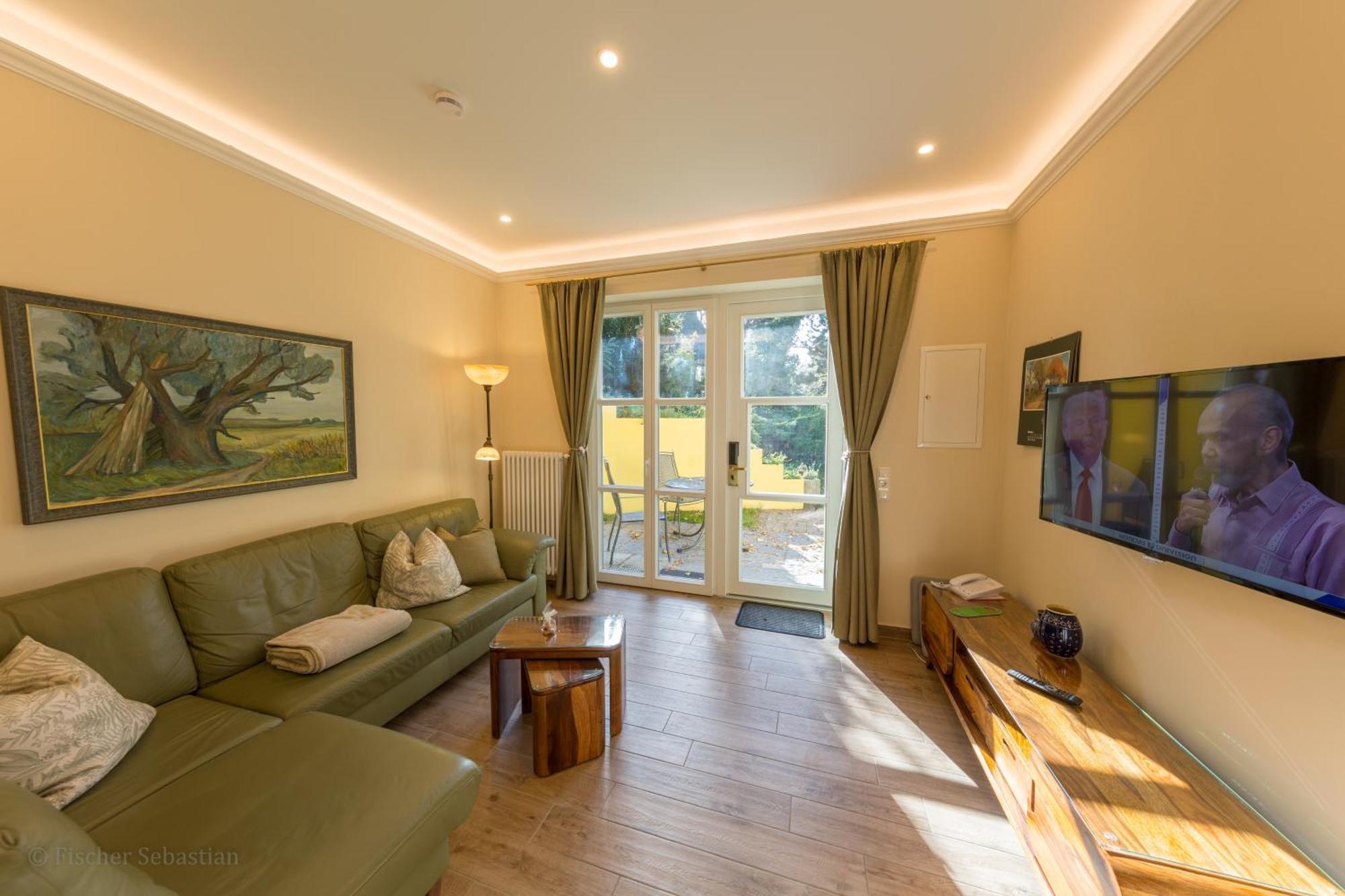 Gaestehaus Bergfalke Ahrenshoop Room photo